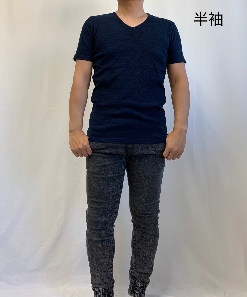 B'day（ビーデイ）の「メランジフライス Vネック 5分袖 & 半袖（Tシャツ/カットソー・メンズ・チャコールグレー/杢グレー/グレー系その他/ワイン/レッド系/ブルー系その他/ダークブルー・MEDIUM/LARGE）」の5枚目の写真