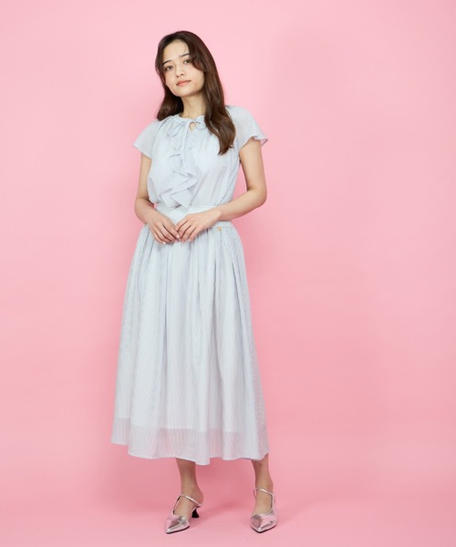 QUEENS COURT（クイーンズコート）の「シアーストライプスカート≪セットアップ対応/手洗い可能≫（スカート・レディース・グリーン/ブルー系その他/ホワイト・M）」の13枚目の写真