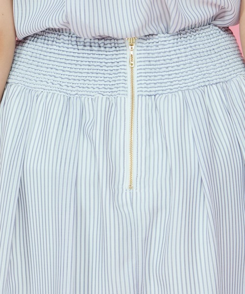 QUEENS COURT（クイーンズコート）の「シアーストライプスカート≪セットアップ対応/手洗い可能≫（スカート・レディース・グリーン/ブルー系その他/ホワイト・M）」の9枚目の写真