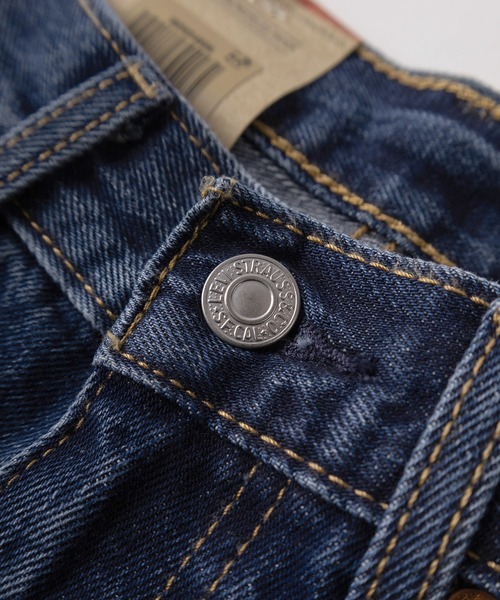 Levi's(リーバイス)の「【74】【Levi's/リーバイス】505 REGULAR STRAIGHT/505レギュラーストレート/ストレッチ/26SS新色追加(デニムパンツ・メンズ・インディゴブルー/ダークインディゴブルー/ライトブルー/ブルー/ライトインディゴブルー・32inch/33inch/34inch/36inch/31inch/30 inch/30inch/29inch/28inch)」の12枚目の写真