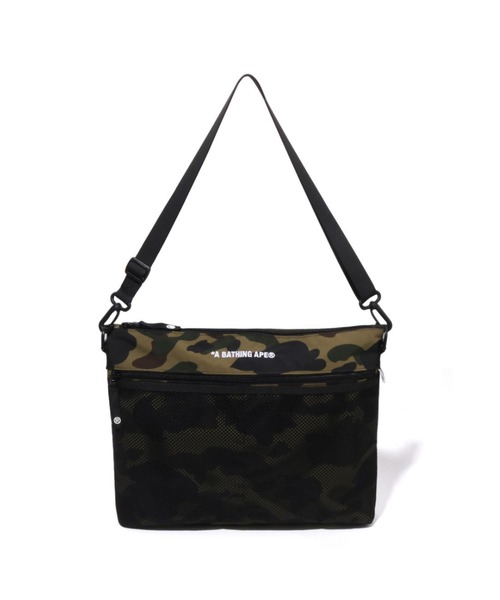 A BATHING APE（アベイシングエイプ）の「BAPE ONLINE SACOCHE M