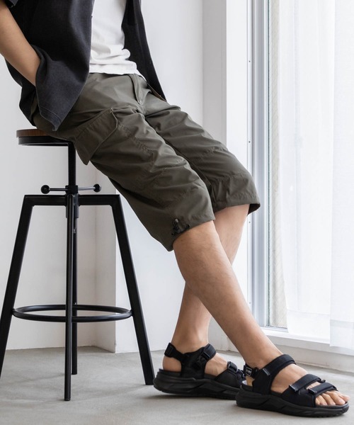 OUTDOOR PRODUCTS(アウトドアプロダクツ)の「OUTDOOR クライミングカーゴクロップドパンツ【接触冷感 ドライ UVカット】(カーゴパンツ・メンズ・チャコールグレー/ブラック/カーキ/ベージュ・M/L/XL)」の9枚目の写真