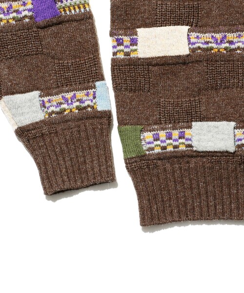 BEAMS PLUS（ビームスプラス）の「5G ジャカード ネイティブ ストライプ クルーネック ニット（ニット/セーター・メンズ・ブラウン/グレー/ネイビー・L/M/S/XL）」の13枚目の写真