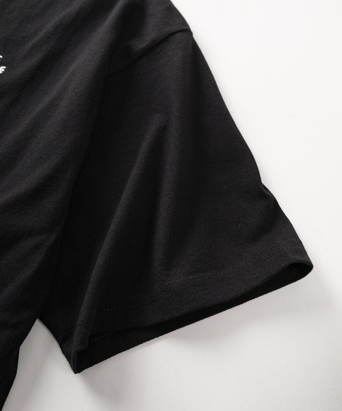 Mark Gonzales(マーク・ゴンザレス)の「【90】【MarkGonzales/マークゴンザレス】バックプリント アートグラフィック アソート Tシャツ ワンポイント オーバーサイズ(Tシャツ/カットソー・メンズ・グレー系1/ブラック系1/ブラック系3/ホワイト系4/ホワイト系1/ホワイト系2/グレー系2/グレー系3/グレー系4/ブラック系2/ホワイト系3/ブラック系4・M/L)」の17枚目の写真