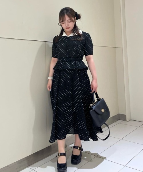 an another angelus（アンアナザーアンジェラス）の「クレリックペプラムワンピース【1枚で快適】　夏服（ワンピース・レディース・ブラック×ホワイト/ライトグリーン・FREE）」の11枚目の写真