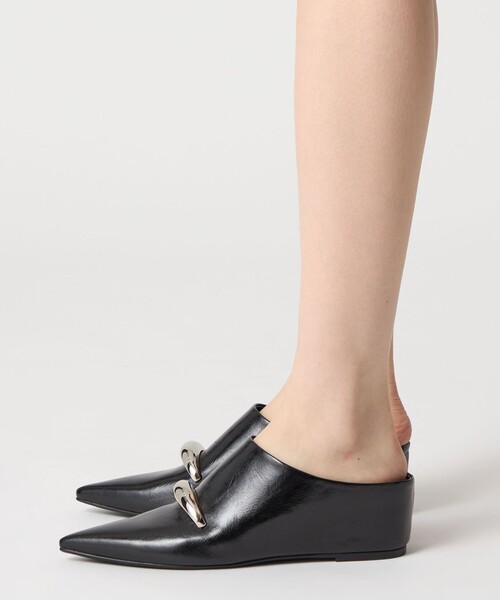 SY UNITED ARROWS(シーユナイテッドアローズ)の「<SY> ポインテッドインヒールウェッジミュール サンダル55↑(サンダル・レディース・オフホワイト/ブラック/ネイビー・22cm/22.5cm/23cm/23.5cm/24cm/24.5cm/25cm)」の19枚目の写真