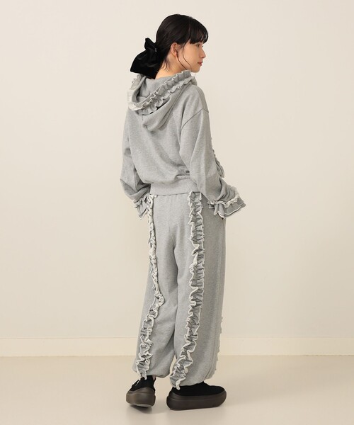 CAROLINA GLASER（カロリナ グレイサー）の「フリルスウェット フーディ（スウェット・レディース・グレー/ブラック・ONE SIZE）」の18枚目の写真