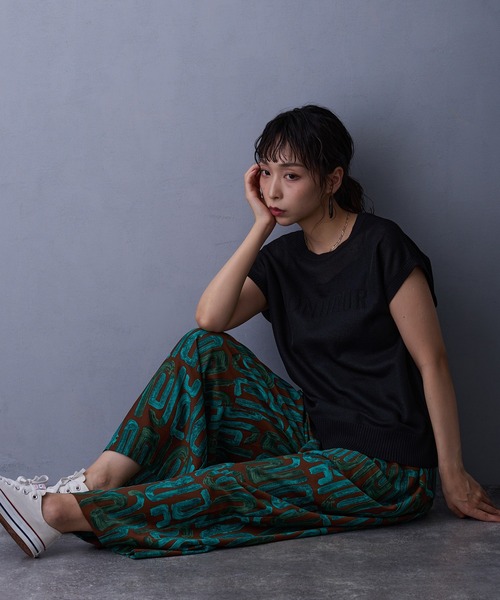 NICOLE white（ニコルホワイト）の「半袖ニットプルオーバー（ニット/セーター・レディース・ブラウン/グレー/ブラック・FREE）」の18枚目の写真