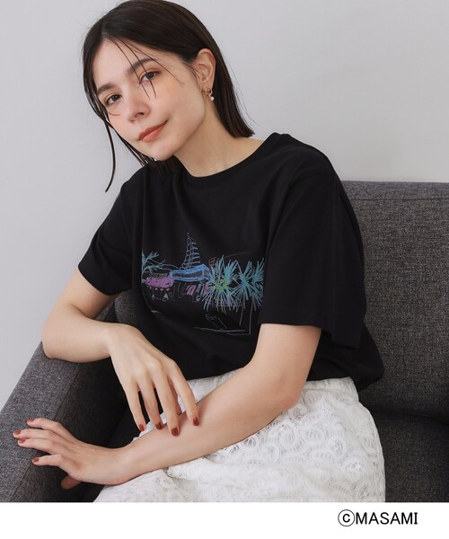 OPAQUE.CLIP(オペークドットクリップ)の「風景イラストプリントTシャツ(Tシャツ/カットソー・レディース・ブラック/ホワイト/ホワイト系1・38/40)」の3枚目の写真