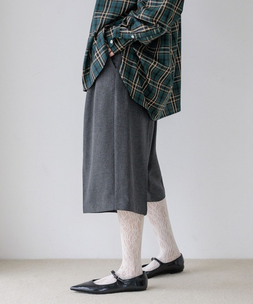 LOWRYS FARM(ローリーズファーム)の「TRハーフパンツ 455476(その他パンツ・レディース・ブラウン/チャコールグレー・MEDIUM/LARGE)」の5枚目の写真