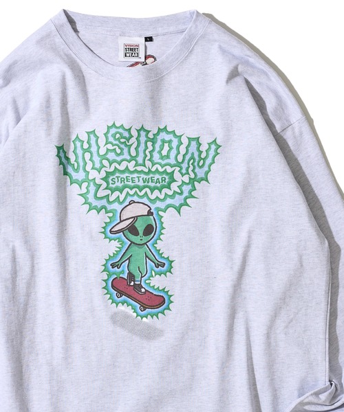 VISION STREET WEAR（ヴィジョンストリートウェア）の「【VISION STREET WEAR】オリジナルグラフィック スケーター エイリアン フロントプリント ロングスリーブTシャツ（Tシャツ/カットソー・レディース・ホワイト/ライトグレー/ブラック・MEDIUM/LARGE/X-LARGE）」の2枚目の写真