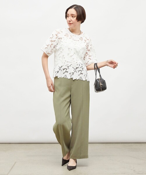 NOLLEY’S Sophi(ノーリーズソフィ)の「レースTブラウス(シャツ/ブラウス・レディース・ブラック/ホワイト・38)」の7枚目の写真