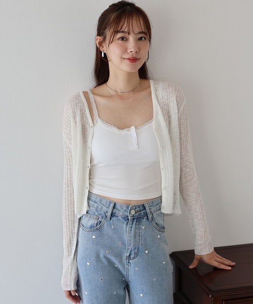 BLUEEAST（ブルーイースト）の「カップ付きレースストラップキャミソール（キャミソール・レディース・ホワイト/グレー/ブラック・MEDIUM）」の2枚目の写真