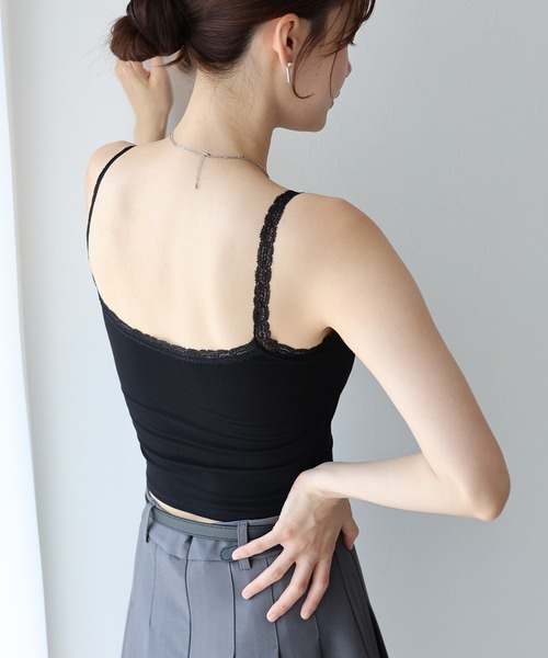 BLUEEAST（ブルーイースト）の「カップ付きレースストラップキャミソール（キャミソール・レディース・ホワイト/グレー/ブラック・MEDIUM）」の20枚目の写真