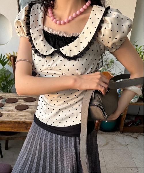 gossip!ロサンゼルス(ゴシップロサンゼルス)の「Y2K ラウンドカラー ドット柄パフスリーブブラウス(Tシャツ/カットソー・レディース・ドット・FREE)」の17枚目の写真