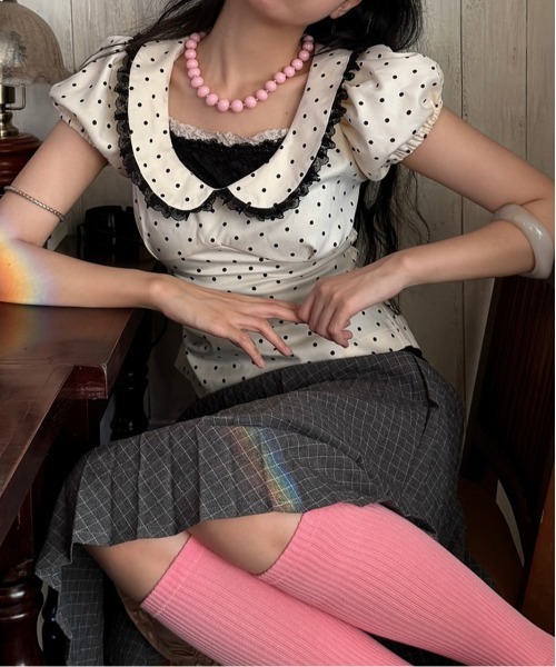 gossip!ロサンゼルス(ゴシップロサンゼルス)の「Y2K ラウンドカラー ドット柄パフスリーブブラウス(Tシャツ/カットソー・レディース・ドット・FREE)」の16枚目の写真