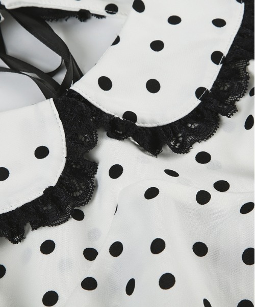 gossip!ロサンゼルス(ゴシップロサンゼルス)の「Y2K ラウンドカラー ドット柄パフスリーブブラウス(Tシャツ/カットソー・レディース・ドット・FREE)」の6枚目の写真