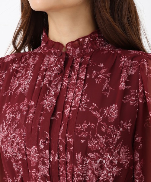 MISCH MASCH（ミッシュマッシュ）の「フラワージュイプリーツワンピース（ワンピース・レディース・ブラウン/レッド/アイボリー・S/M）」の14枚目の写真