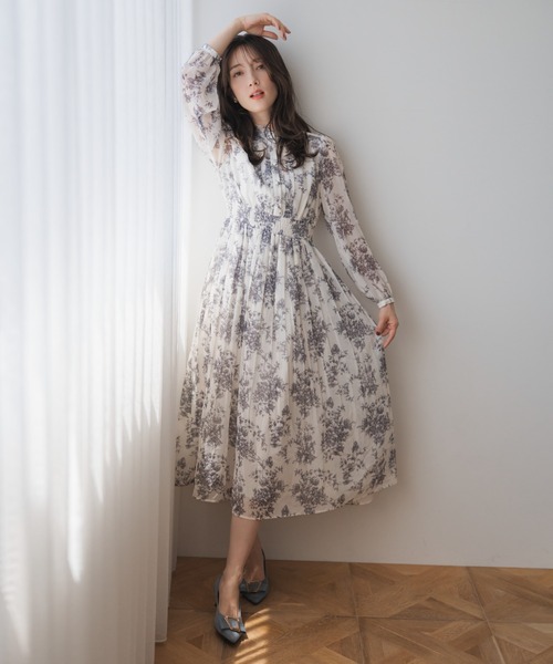 みっちーページ　25.5㎝ セール】2025秋冬新作 フラワージュイプリーツワンピース（ワンピース