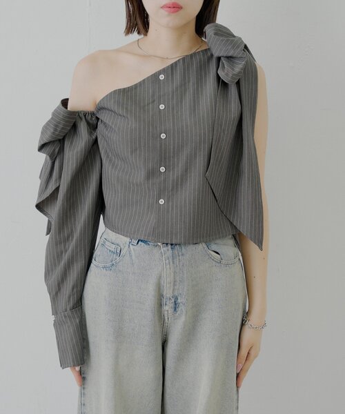 Chico（チコ）の「【SALON by Chico】アシメデザインビッグリボンシャツ（シャツ/ブラウス・レディース・グレー系その他2/ピンク/ホワイト・FREE）」の13枚目の写真