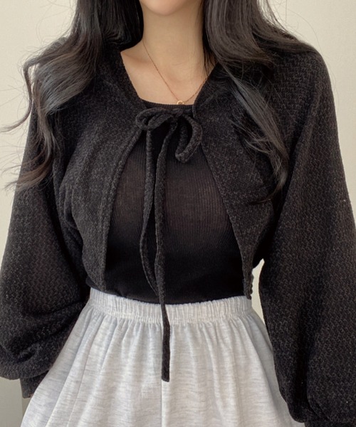 ADDITION STORE(アディションストア)の「【 フルシーズン使える♪】クロップド ワイドスリーブ ボレロ / Cropped Wide Sleeve Bolero(カーディガン/ボレロ・レディース・グレー/オフホワイト/ブラック・FREE)」の3枚目の写真