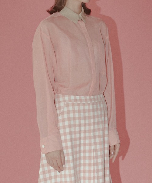 LE CIEL BLEU(ルシェルブルー)の「シアーシャツwコントラストカラー / Sheer Shirt w/Contrast Collar(シャツ/ブラウス・レディース・ブラック/ライトピンク・36)」の12枚目の写真