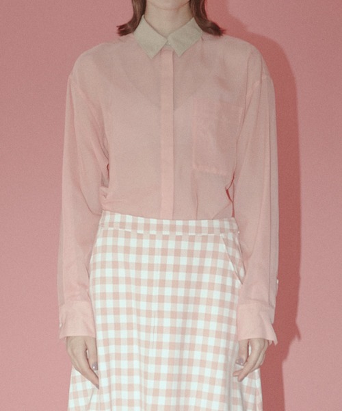 LE CIEL BLEU(ルシェルブルー)の「シアーシャツwコントラストカラー / Sheer Shirt w/Contrast Collar(シャツ/ブラウス・レディース・ブラック/ライトピンク・36)」の8枚目の写真
