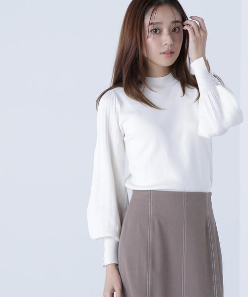 NATURAL BEAUTY BASIC（ナチュラルビューティーベーシック）の「◇プリーツスリーブニット（ニット/セーター・レディース・チャコールグレー/ライトグリーン/グレー/オフホワイト・FREE）」の9枚目の写真
