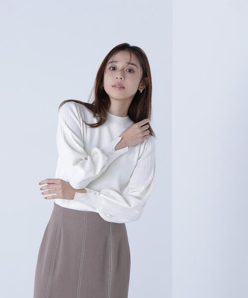 NATURAL BEAUTY BASIC（ナチュラルビューティーベーシック）の「◇プリーツスリーブニット（ニット/セーター・レディース・チャコールグレー/ライトグリーン/グレー/オフホワイト・FREE）」の11枚目の写真