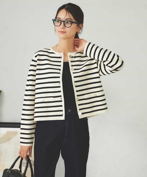 a.v.v(アーヴェヴェ)の「メタルボタンニットカーディガン(カーディガン/ボレロ・レディース・ブラウン/ブラック/アイボリー・38/40)」の12枚目の写真