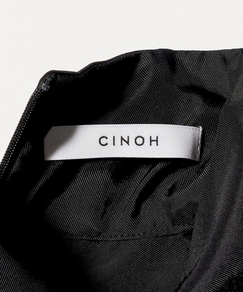 CINOH（チノ）の「＜CINOH＞ハイネック ブラウス（シャツ/ブラウス・レディース・オフホワイト/ブラック・36）」の11枚目の写真