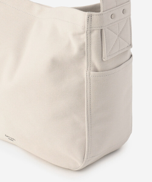 ORCIVAL（オーシバル）の「ORCIVAL | PVCコットン ショルダーバッグ UNISEX（ショルダーバッグ・レディース・オフホワイト/ブラック・-）」の11枚目の写真