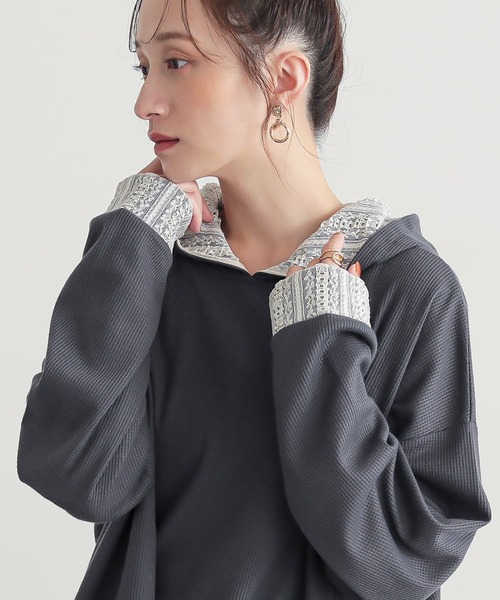 n'OrLABEL（ノアールレーベル）の「【機能素材】『レース切替ワッフルフードカットソー』（パーカー・レディース・ブルー/ブラック・FREE）」の9枚目の写真