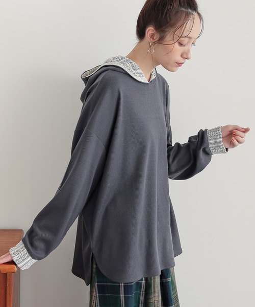 n'OrLABEL（ノアールレーベル）の「【機能素材】『レース切替ワッフルフードカットソー』（パーカー・レディース・ブルー/ブラック・FREE）」の7枚目の写真