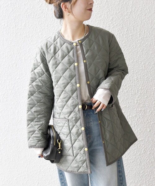 Traditional Weatherwear（トラディショナルウェザーウェア）の「Traditional Weatherwear: ARKLEY Aライン ミドル ノーカラー コート（ノーカラーコート・レディース・オリーブ/ブラック・ONE SIZE）」の13枚目の写真