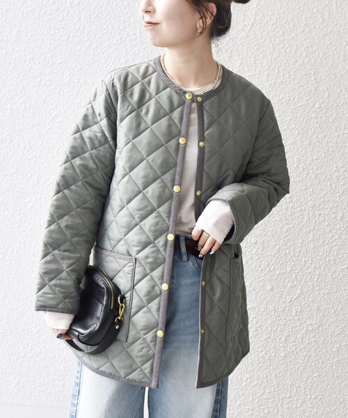 Traditional Weatherwear（トラディショナルウェザーウェア）の「Traditional Weatherwear: ARKLEY Aライン ミドル ノーカラー コート（ノーカラーコート・レディース・オリーブ/ブラック・ONE SIZE）」の17枚目の写真