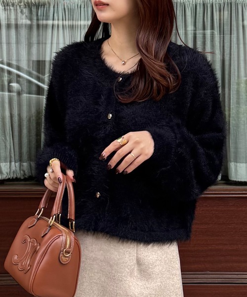 junoah(ジュノア)の「シャギーショートニットカーディガン(カーディガン/ボレロ・レディース・チャコール/ブラック/アイボリー・MEDIUM/LARGE)」の1枚目の写真