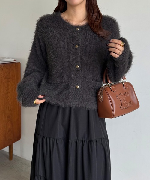 junoah(ジュノア)の「シャギーショートニットカーディガン(カーディガン/ボレロ・レディース・チャコール/ブラック/アイボリー・MEDIUM/LARGE)」の15枚目の写真
