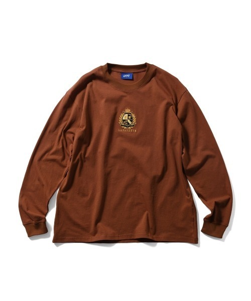 LFYT(エルエフワイティー)の「LFYT ラファイエット【Lafayette】- ヘリテージ エンブレム 長袖Tシャツ【HERITAGE EMBLEM L/S TEE LA250106】(Tシャツ/カットソー・メンズ・ブラック/ダークブラウン/ホワイト・M/XXL/XL/L/S)」の3枚目の写真