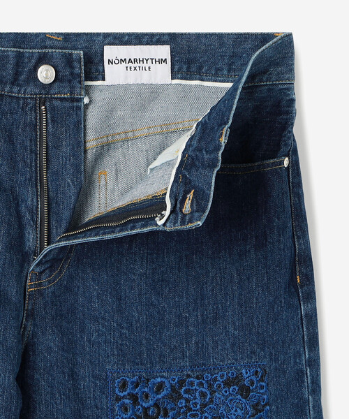 NOMA t.d.（ノーマティーディー）の「NOMARHYTHM TEXTILE | バンダナ刺繍 デニムパンツ MEN（デニムパンツ・メンズ・インディゴブルー・4/3）」の8枚目の写真