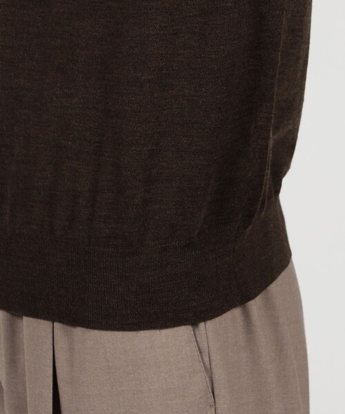 TOMORROWLAND (トゥモローランド)の「TOMORROWLAND tricot スーパーファインメリノウール クルーネックプルオーバー S-WOOL(ニット/セーター・メンズ・イエロー/ネイビー/ブラウン/グリーン/ボルドー/グレイッシュベージュ/ブラック/ライトブルー/チャコールグレー・XL/XS/S/M/L)」の17枚目の写真