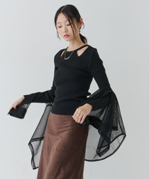 Cut-Out Rib Knit Top / カットアウト リブニットトップス