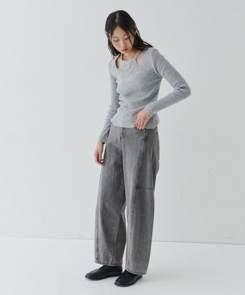 NUJOH(ヌゾ)の「Cut-Out Rib Knit Top / カットアウト リブニットトップス(Tシャツ/カットソー・レディース・ベージュ/ブラウン/グレー/ブラック・FREE)」の15枚目の写真