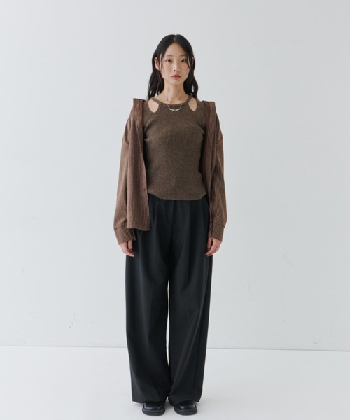 NUJOH(ヌゾ)の「Cut-Out Rib Knit Top / カットアウト リブニットトップス(Tシャツ/カットソー・レディース・ベージュ/ブラウン/グレー/ブラック・FREE)」の13枚目の写真