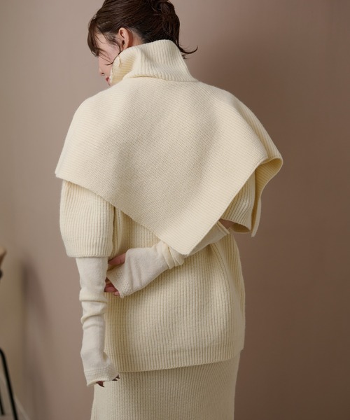 LAULEN（ローレン）の「cape half sleeve knit skirt 4 set /ハイネックケープ付ニットスカート4点セット（セットアップ・レディース・アイボリー/チャコールグレー/ベージュ・FREE）」の12枚目の写真