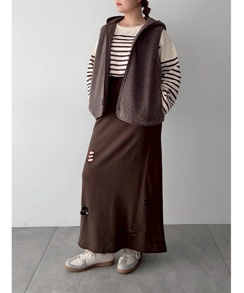 SM2（エスエムツー）の「リバーシブルボアベスト（ベスト・レディース・モカ/チャコール/キナリ・F）」の19枚目の写真