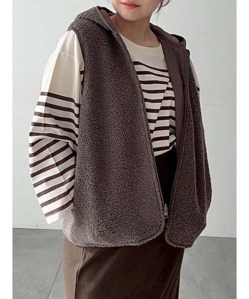 SM2（エスエムツー）の「リバーシブルボアベスト（ベスト・レディース・モカ/チャコール/キナリ・F）」の18枚目の写真