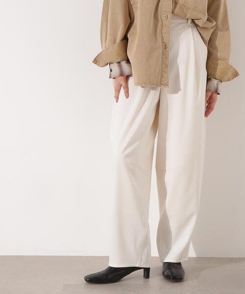 N.(N. Natural Beauty Basic)(エヌエヌナチュラルビューティーベーシック)の「【PS/低身長サイズ】カーブパンツ(その他パンツ・レディース・オフホワイト/ブラック・MEDIUM/P/S)」の18枚目の写真