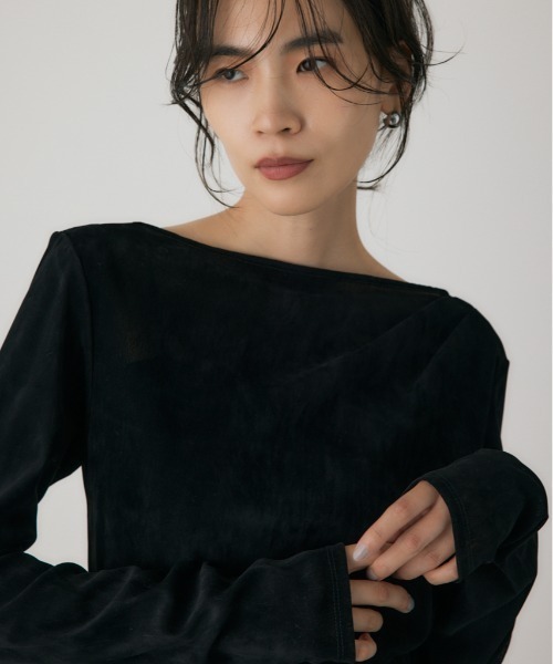 crie conforto(クリーコンフォルト)の「シアーベロアライクトップス 冬服 / 長袖 / ロンT(Tシャツ/カットソー・レディース・グレー/ブラック/アイボリー/ライトブルー・FREE)」の3枚目の写真