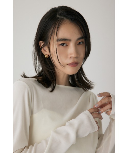 crie conforto(クリーコンフォルト)の「シアーベロアライクトップス 冬服 / 長袖 / ロンT(Tシャツ/カットソー・レディース・グレー/ブラック/アイボリー/ライトブルー・FREE)」の9枚目の写真